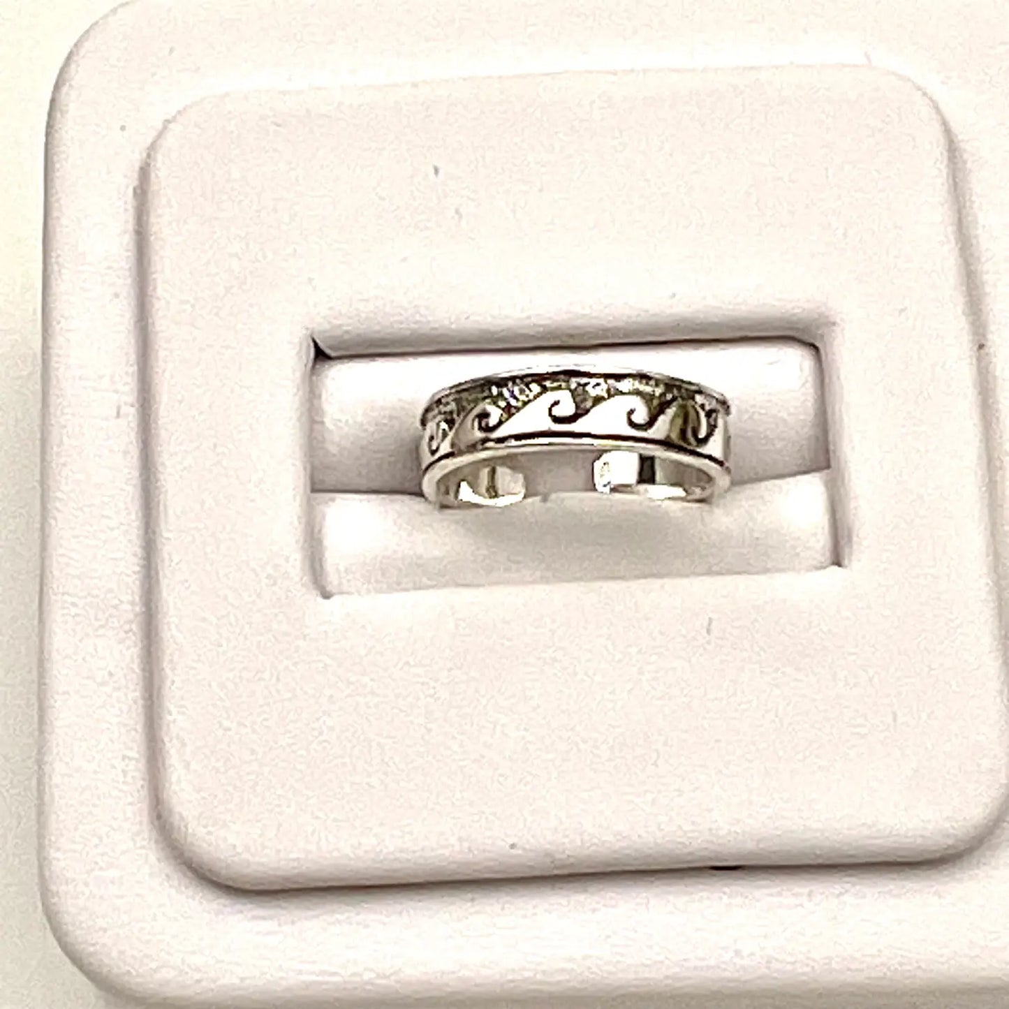 Wave Toe Ring